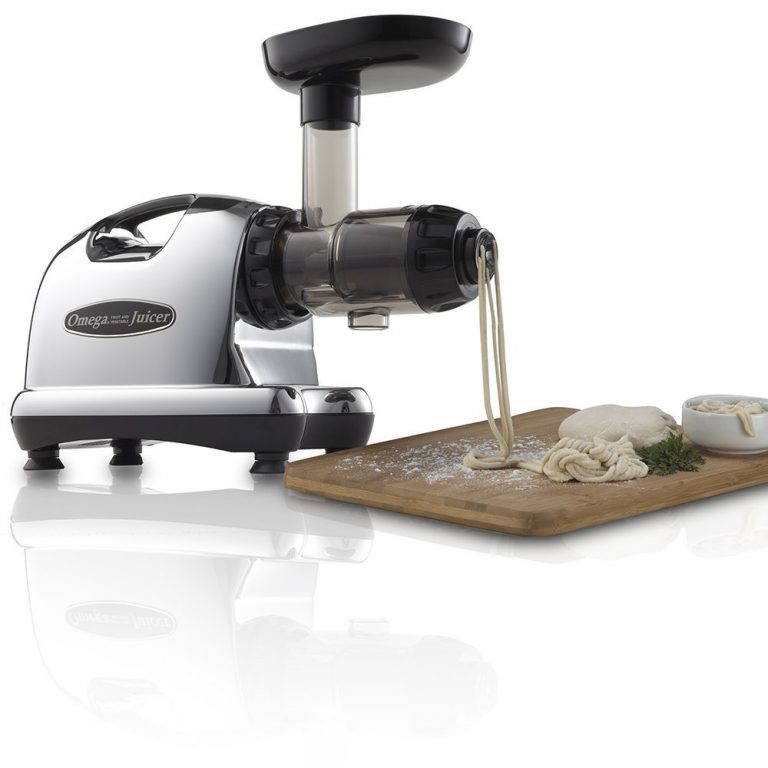 Omega J8006 Nutrition Center Masticating Dualstage Juicer Juice